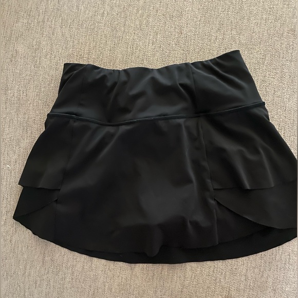 Athleta Dresses & Skirts - Athleta tiered golf or tennis skort black xs